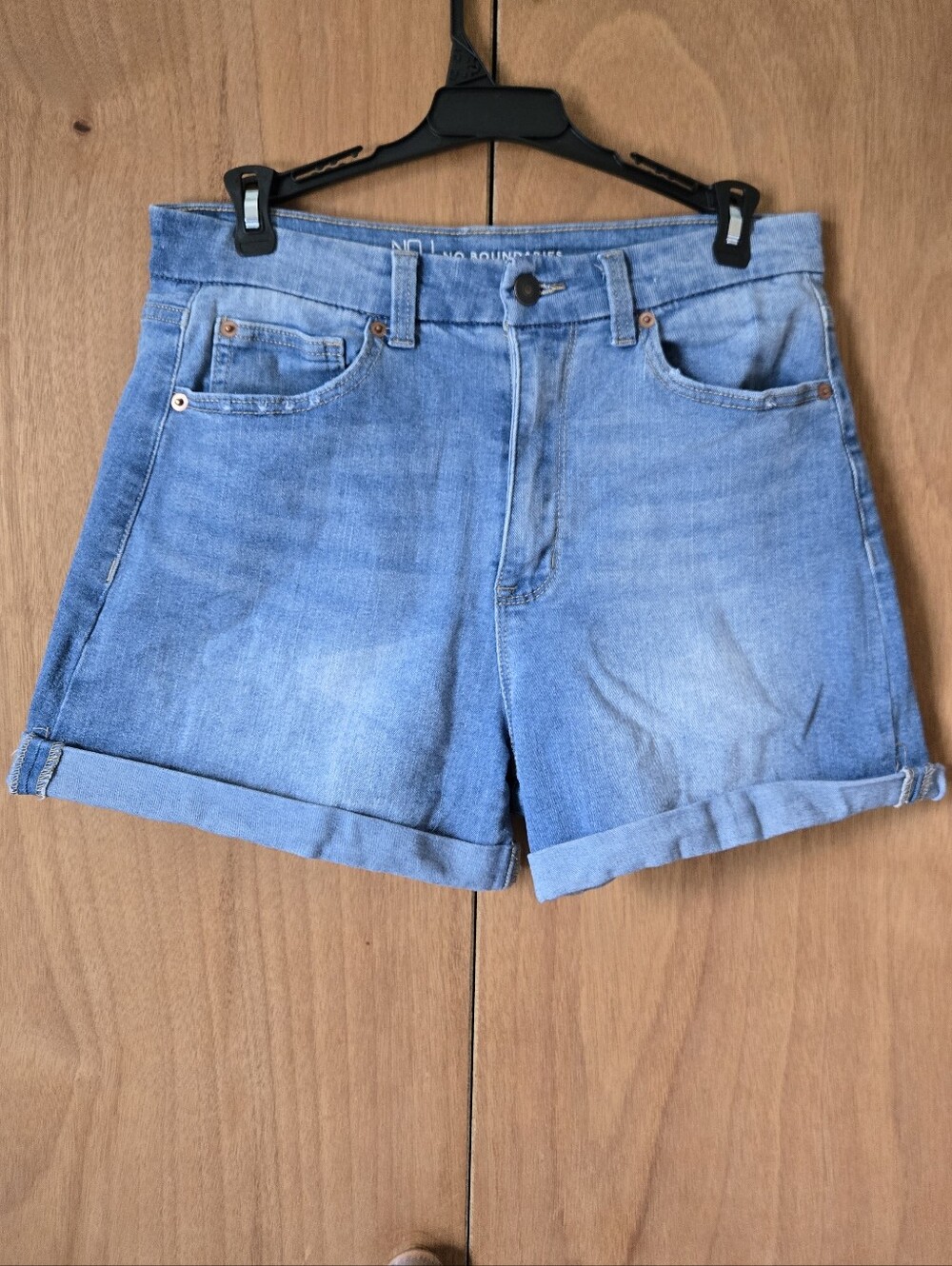 No Boundaries Light Blue Denim Roll Cuff Women's Shorts
